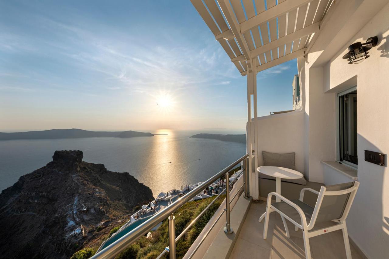 Pearl On The Cliff Hotel & Suites By Pearl Hotel Collection Imerovigli  Exterior photo